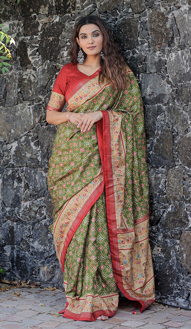 Beautiful Green Printed Designer Dola Silk Saree With Red Blouse| offers Printed Bridal Silk Saree| Festive Wear Saree| Indian Sarees| Sarees