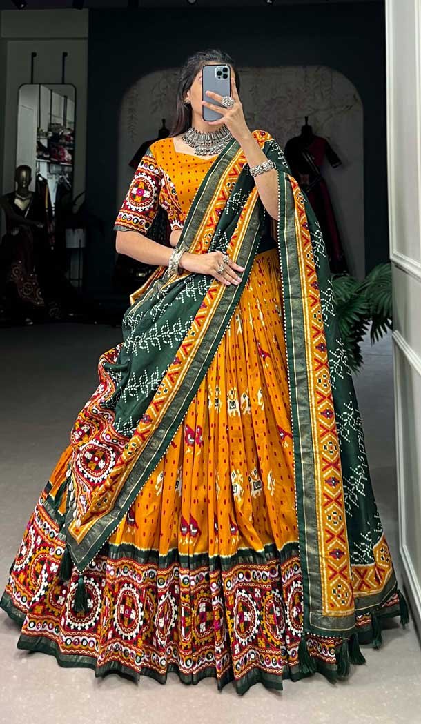 Indian 2024 Pakistani lehenga saree chaniya choli navratri lengha sari bollywood