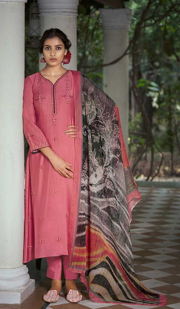 gulabi salwar