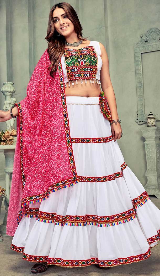 Georgette Embroidery Work Designer Navratri Chaniya Choli in White -143708298