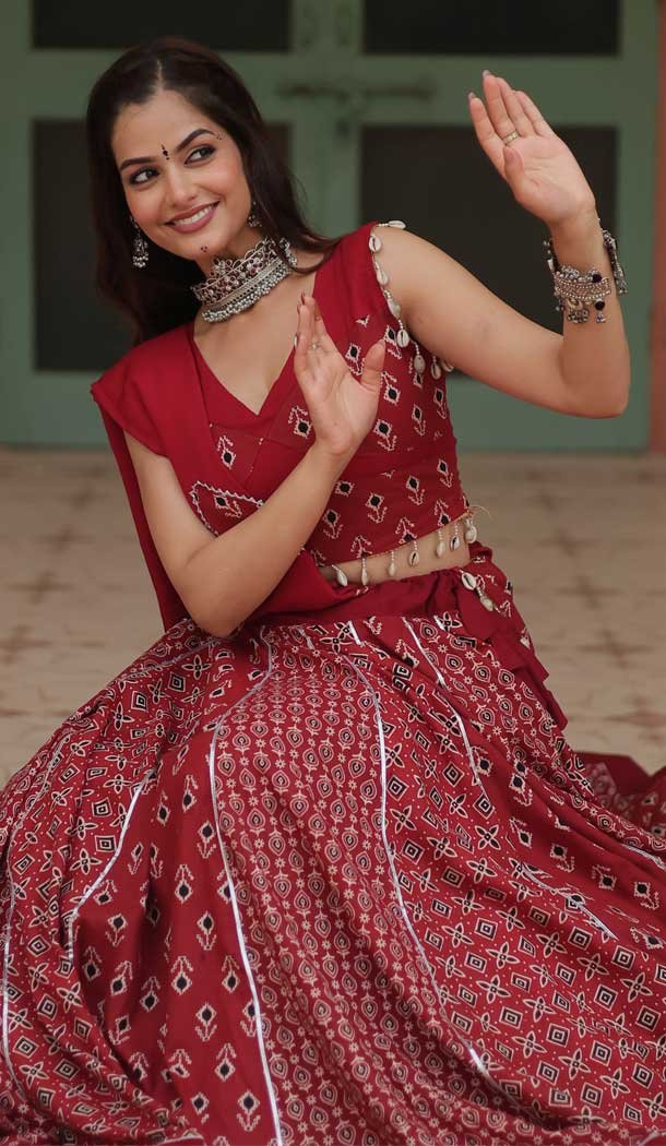 Rayon Printed Designer Wear Navratri Chaniya Choli In Maroon – 145909671