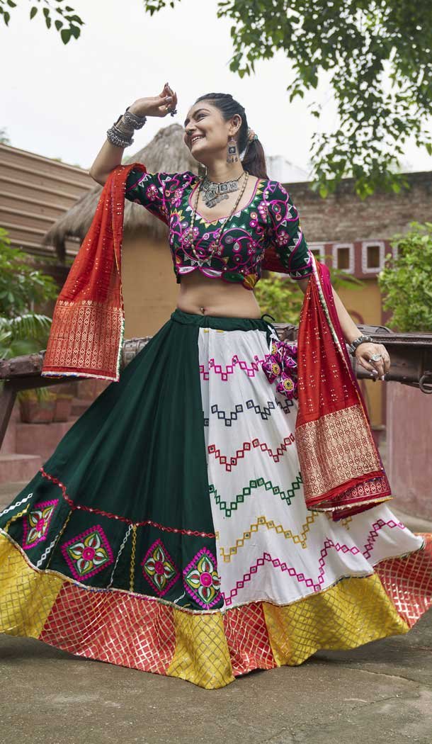 Green Viscose Rayon Embroidered Navratri Chaniya Choli – 146229862