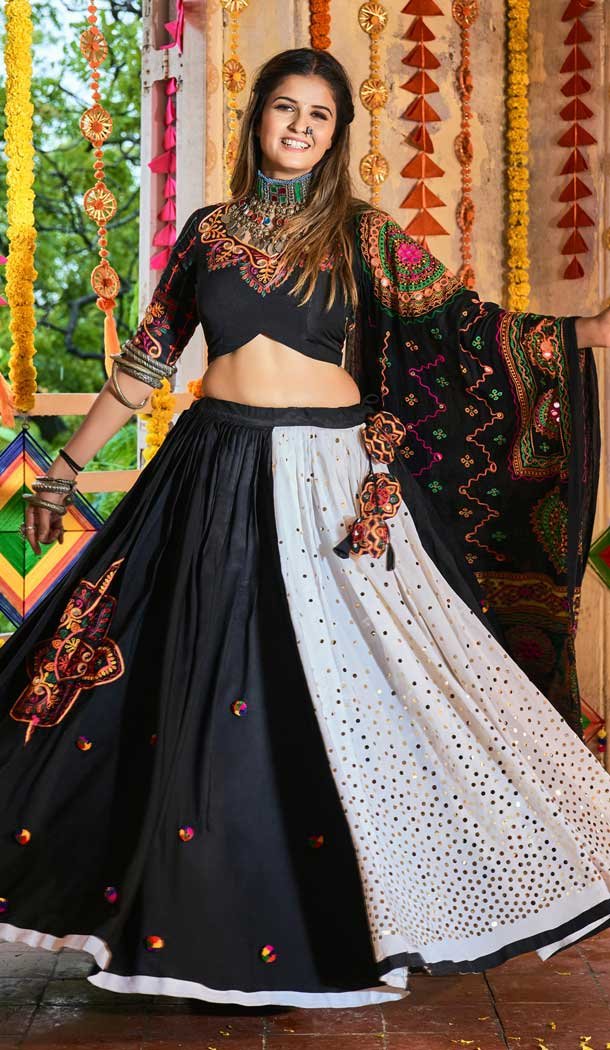 Black & White Color Muslin Cotton Navratri Festive Wear Lehenga Choli -110365249