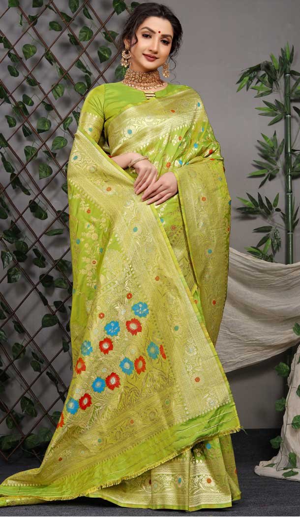 Traditional Party Wear Banarasi Silk Saree With Jacquard Work In Green Color -4593155777